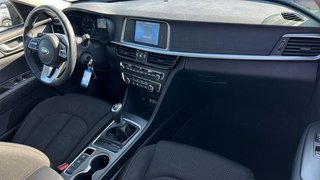 Kia Optima 1.6 CRDI 100KW DRIVE 136 4P