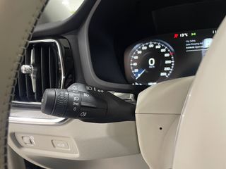 V60 2.0 B4 (D) AWD Cross Country AUTO