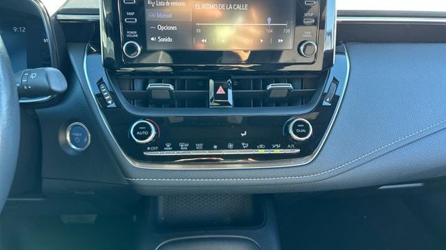 Toyota Corolla TOURING SPORT 1.8 HYBRID ACTIVE TECH E-CVT 122 5P