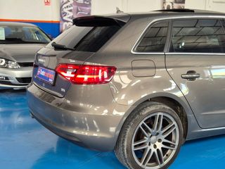 Audi A3 Sportback 1.6 TDI Str Attraction Ed. esp