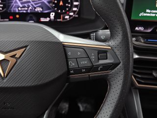 CUPRA Leon 2025