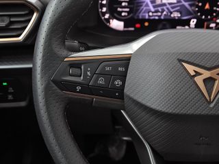 CUPRA Leon 2025