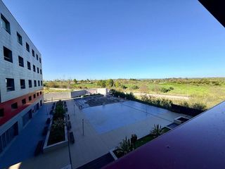 Oficina en alquiler en Salteras