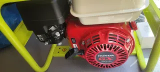 Generador Pramac E4000 Gasolina Honda