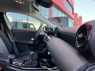 Mercedes-Benz Clase A 180 SEDAN 2022