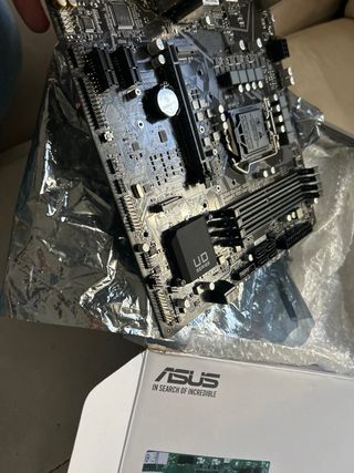 Placa Base Gigabyte B560M DS3H V2