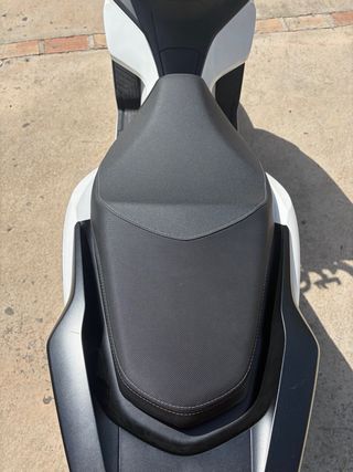 Honda PCX 2023 Blanca - 6872 km