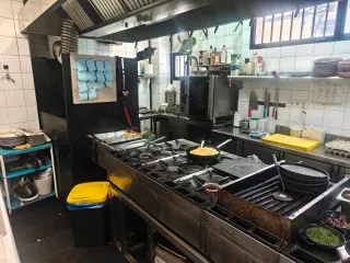 TRASPASO RESTAURANTE EN FUNCIONAMIENTO