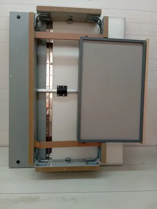 Mesa de comedor cristal y madera