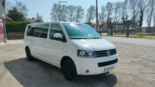Volkswagen Caravelle 2014