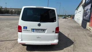 Volkswagen Caravelle 2014