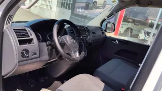 Volkswagen Caravelle 2014