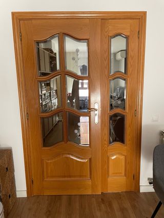 8 Puertas de pino macizas