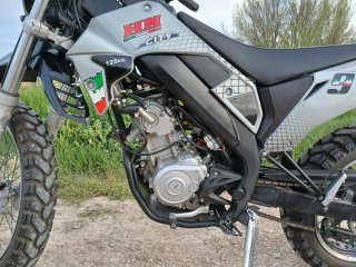 Moto Enduro HM Honda 125cc ( motor miranelli)
