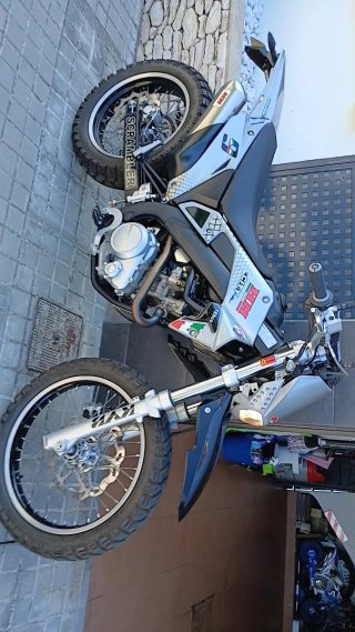 Moto Enduro HM Honda 125cc ( motor miranelli)