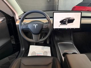 Tesla Model Y Gran Autonomía 2025