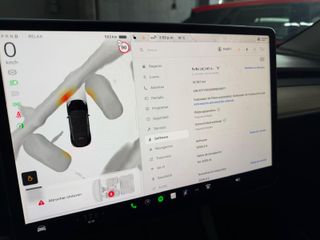 Tesla Model Y Gran Autonomía 2025