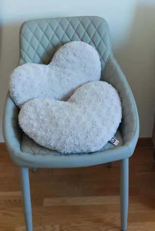 Silla moderna gris polipiel