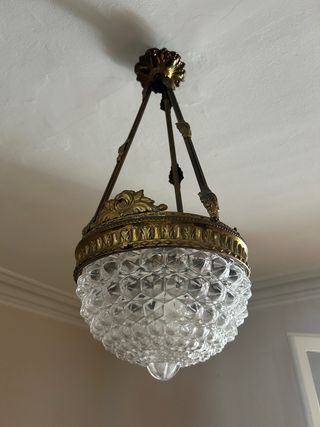 Lámpara de techo antigua de metal y cristal