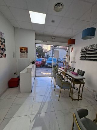 Local comercial en alquiler en Ciudad Universitària en Valencia