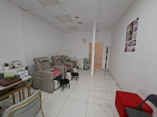 Local comercial en alquiler en Ciudad Universitària en Valencia