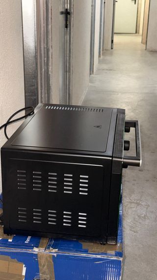 Horno eléctrico Beko 30L 1500W ventilado negro