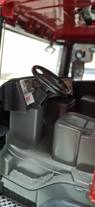 Camión Volquete Bruder Rojo y Verde