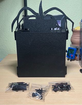 Expositor Stranger Things - Kinder Joy + Soportes