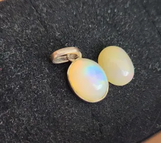 Colgante Ópalo de Fuego y Piedra Suelta