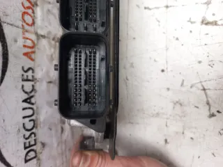 Centralita UCE Kia Cee'd Sportwagon