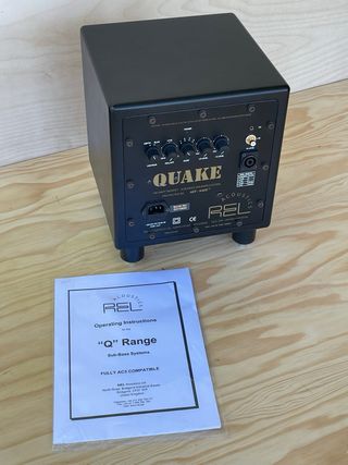 Subwoofer REL Quake 100W Preto