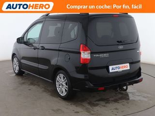Ford Tourneo Courier 1.0 EcoBoost Titanium