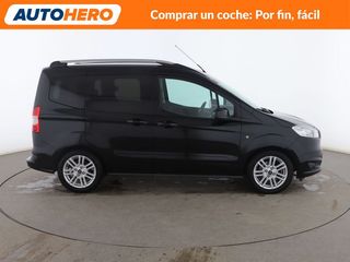 Ford Tourneo Courier 1.0 EcoBoost Titanium