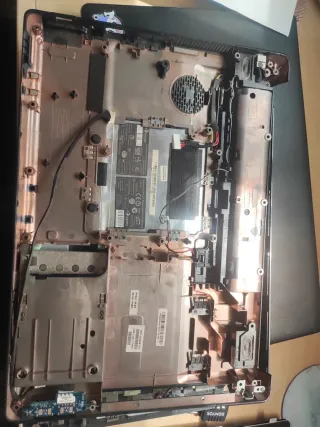 Carcasa HP Compaq Presario c700