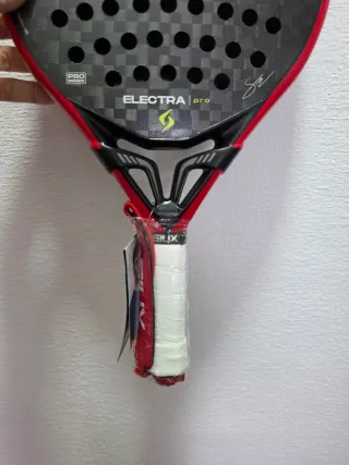 Siux Electra Pro 2026 Fire Red + mochila