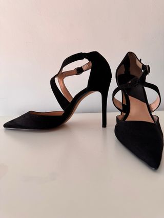 Tacones Negros Aguja Mango