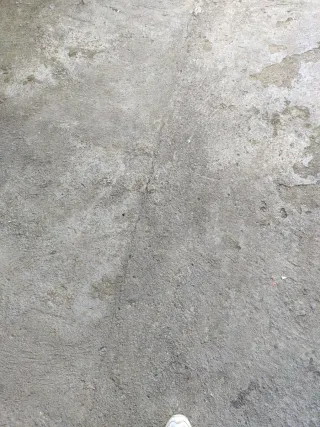 Cajas de madera antiguas, de distintas alturas