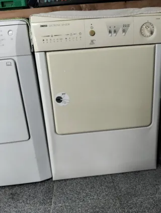 Secadora Zanussi Electronic Sensor
