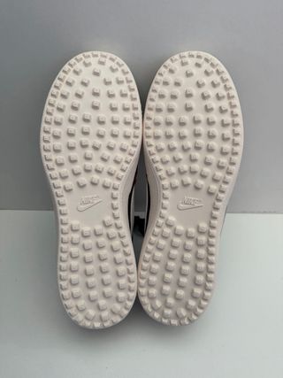 Nike Field General Marrón número 39