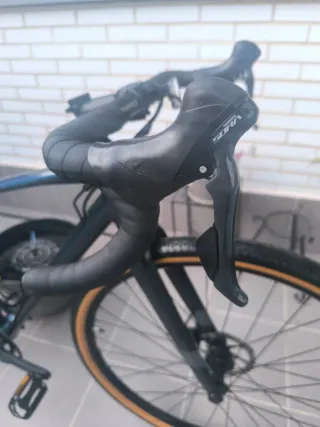 Bicicleta Pinnacle Arkose X Shimano GRX Di2 2023