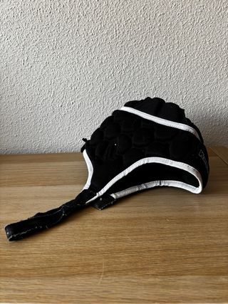 Casco Rugby Acolchado Kappa Negro