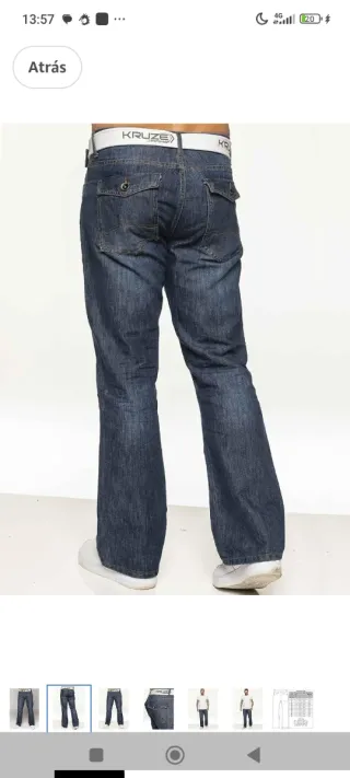 Pantalón de mezclilla acampanado con cinturón
