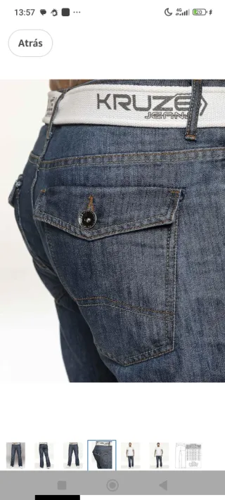 Pantalón de mezclilla acampanado con cinturón