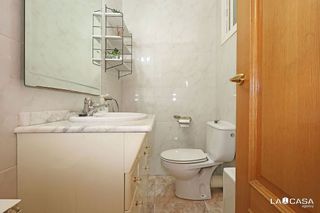 Ático en venta en Can Serra en Hospitalet de Llobregat, L´