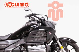 HONDA GL 1800 GOLDWING