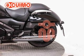 HONDA GL 1800 GOLDWING