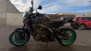 Yamaha MT-09 Negra/Gris