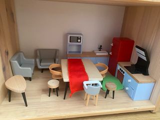 Casa Estantería Ikea con Muebles Lidl