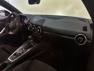 AUDI TT Coupe Black Line 45 TFSI quatt. S tron 245