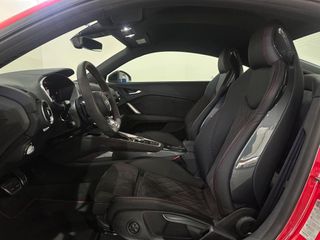 AUDI TT Coupe Black Line 45 TFSI quatt. S tron 245